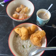 บ้านตะเกียงสาริกา