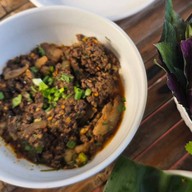 เมนูของร้าน ใส้อั่วป้าน้อง