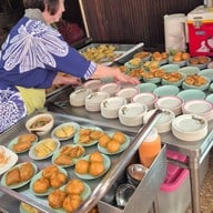 กว้านสิ่วกี่ ตลาดน้อย