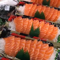 แซลมอน ข้าวด้ง ซูชิ แกงกะหรี่ (โคจิไก)แซลมอน นวมินทร์  111