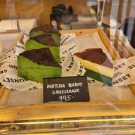 Sunset Coffee Roaster ( สาขาเจริญกรุง )