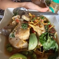 เรือนไทยกุ้งเผา วัดเชิงเลน