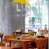 บรรยากาศ LELE by le mai anh อาร์เอสยูทาวเวอร์