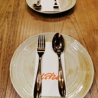 เสน อาหารไทย พุทธมณฑลสาย 1