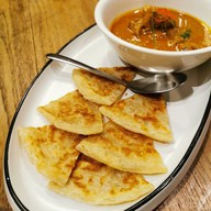 เสน อาหารไทย พุทธมณฑลสาย 1