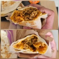 เมนูของร้าน Taco Bell Lotus's Sriracha
