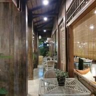 เสน อาหารไทย พุทธมณฑลสาย 1