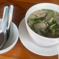 เมนูของร้าน โกตี๋ข้าวมันไก่อุทัยธานี