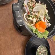 ประณีต