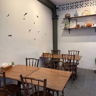 ชาม CHARM Bistro & Restaurant