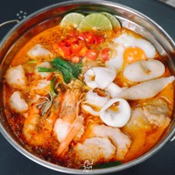 Noodles station by baanmitt