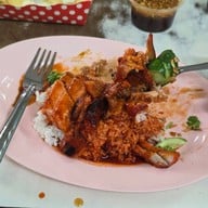 ตั้งฮะเส็งร้านเก่า ตลาดล่าง