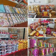 ลิ้มเจริญพาณิชย์林查龙派尼สลกบาตร