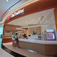 บรรยากาศ ชาตรามือ คิง เพาเวอร์ รางน้ำ