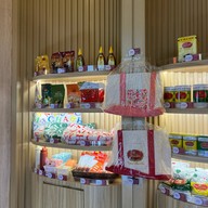 ชาตรามือ Central Chanthaburi (ติดกับ S&P โซน indoor ใกล้ food park)