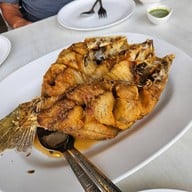 เมนูของร้าน Laemcharoen Seafood (แหลมเจริญซีฟู้ด) ระยอง