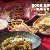 Sunny Side Up (Steak & Bar) Go Hotel Suvarnabhumi