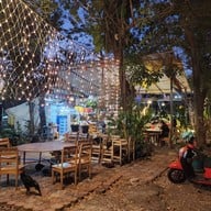 บรรยากาศ สวนอาหารป่ากลางเมือง