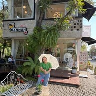 ฮันน่าคาเฟ่ -