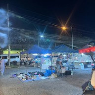 ตลาดแม่ทองดี