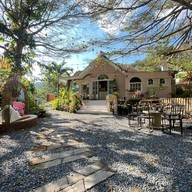 ปางสูงเฮ้าส์