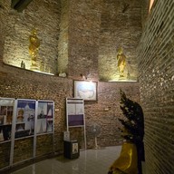 วัดประยุรวงศาวาสวรวิหาร