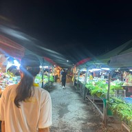 ตลาดแม่ทองดี