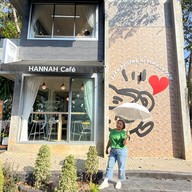 ฮันน่าคาเฟ่ -