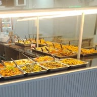 ข้าวราดแกงพริกแกงใต้