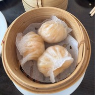 เรือนต้น มณเฑียร สุรวงศ์