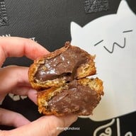 แมวเป็นของเหลว ขนม ชูครีม ชานม โกโก้ กาแฟ นมเผือก น้ำส้ม แมวเป็นของเหลว