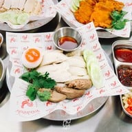 ข้าวมันไก่กับไข่ ข้าวมันไก่กับไข่