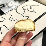 แมวเป็นของเหลว ขนม ชูครีม ชานม โกโก้ กาแฟ นมเผือก น้ำส้ม แมวเป็นของเหลว