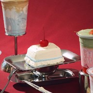 CHAMTHING CAFE  บรม 12