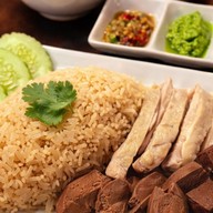 MANFU ข้าวมันไก่เนื้อฉ่ำ จุ้ยซี่ สไตล์มันฟู่ เพชรเกษม91