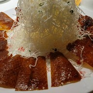 ฮั่วเซ่งฮง เซ็นทรัลอีสวิลล์