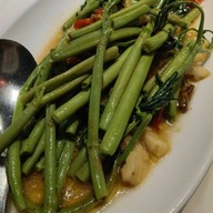 ฮั่วเซ่งฮง เซ็นทรัลอีสวิลล์