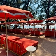 The Standard, Pattaya Na Jomtien