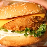 ไก่ทอดยูชิก เดอะพร้อม ดินแดง 001