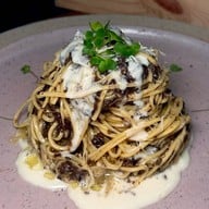 เมนูของร้าน Pizza Massilia ร่วมฤดี