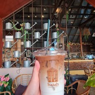 โรงบ่มปัวคาเฟ่แอนด์อีทเทอรี่