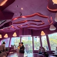 Nose tea Empire Tower