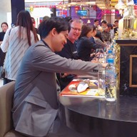 กูร์เมต์ มาร์เก็ต เอ็มควอเทียร์ เอ็มควอเทียร์