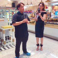 กูร์เมต์ มาร์เก็ต เอ็มควอเทียร์ เอ็มควอเทียร์