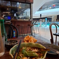 ThongSmith Central Embassy ชั้น 5