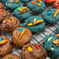 เลซี่เฮาส์ by บางปลาสร้อย