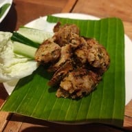 กั๊ดต๋อง by ต๋องเหนือ