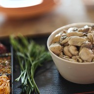 ปูบ้านอุ้ม สัตหีบ