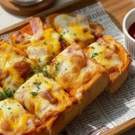 Little Morgan - เครื่องดื่ม ปังปิ้ง