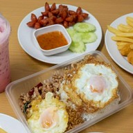 กะเพราบ้านพ่อ - ซินหยก ร้านพ่อ